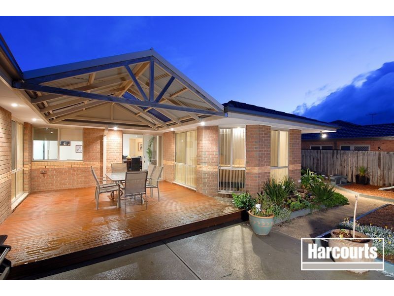 14 Vivi Court, Skye VIC 3977