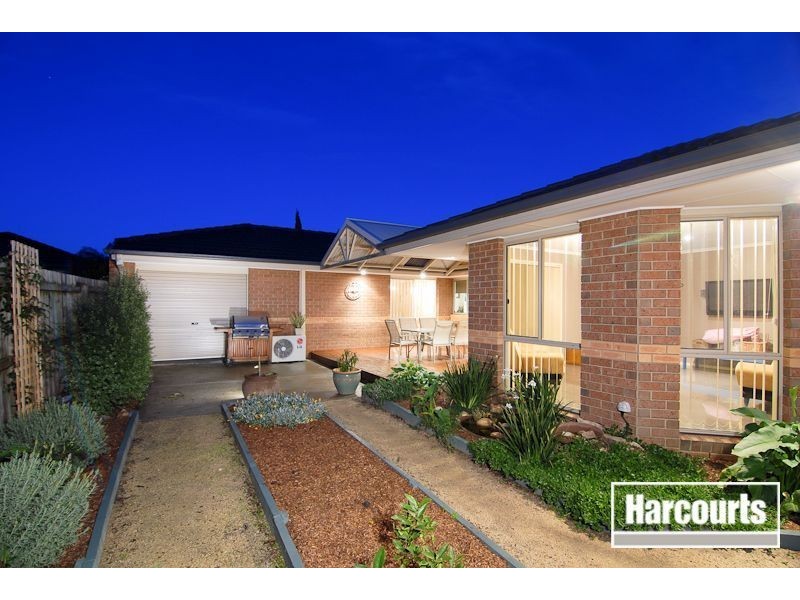 14 Vivi Court, Skye VIC 3977