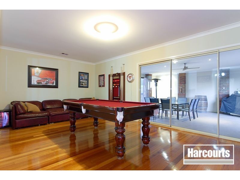 8 Balinga Drive, Skye VIC 3977