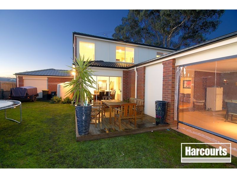 8 Balinga Drive, Skye VIC 3977