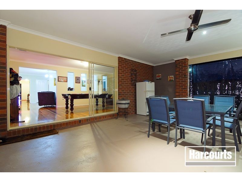 8 Balinga Drive, Skye VIC 3977