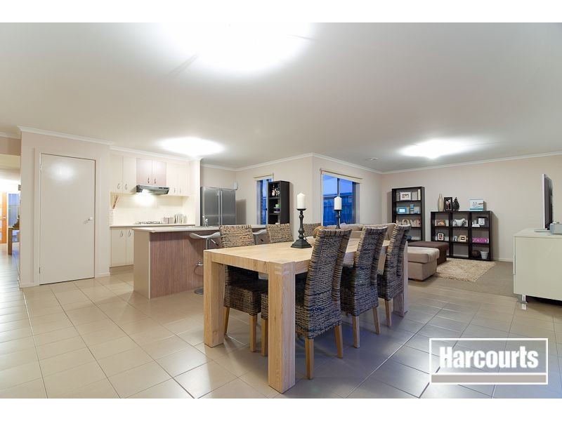 11 Lily Way, Skye VIC 3977