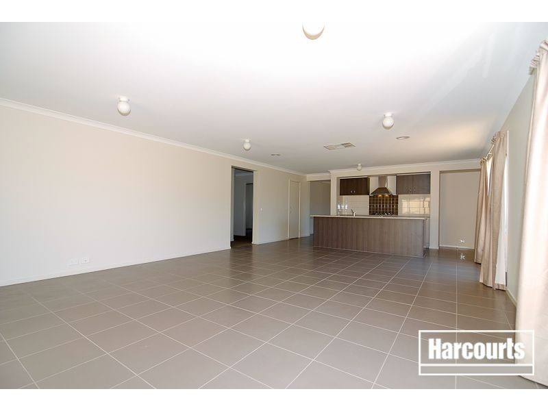 58 Sanoma Drive, Skye VIC 3977