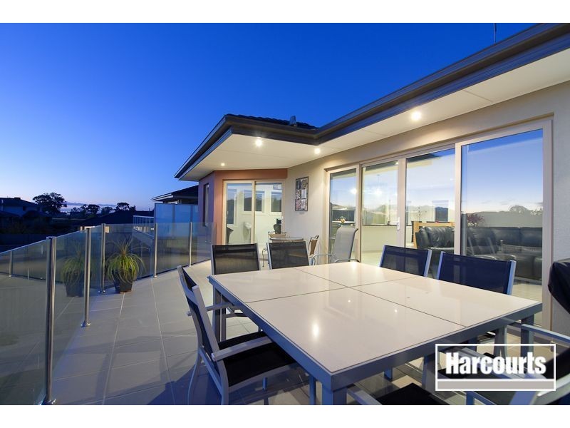 26 Cunningham Crescent, Sandhurst VIC 3977