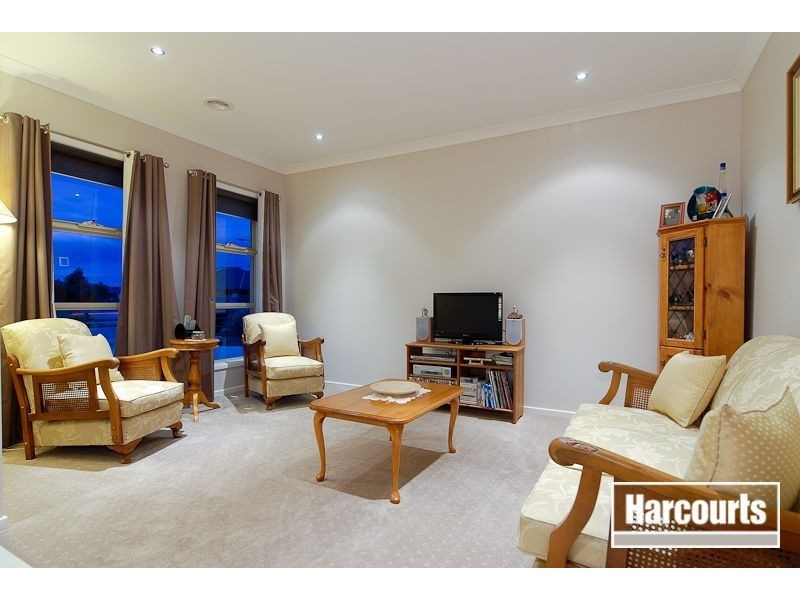 74 Sandhurst Boulevard, Sandhurst VIC 3977