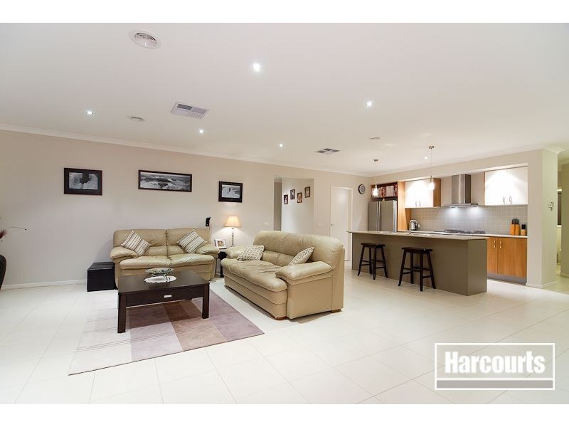 74 Sandhurst Boulevard, Sandhurst VIC 3977