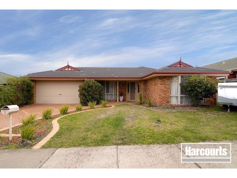 5 Market Court, Skye VIC 3977