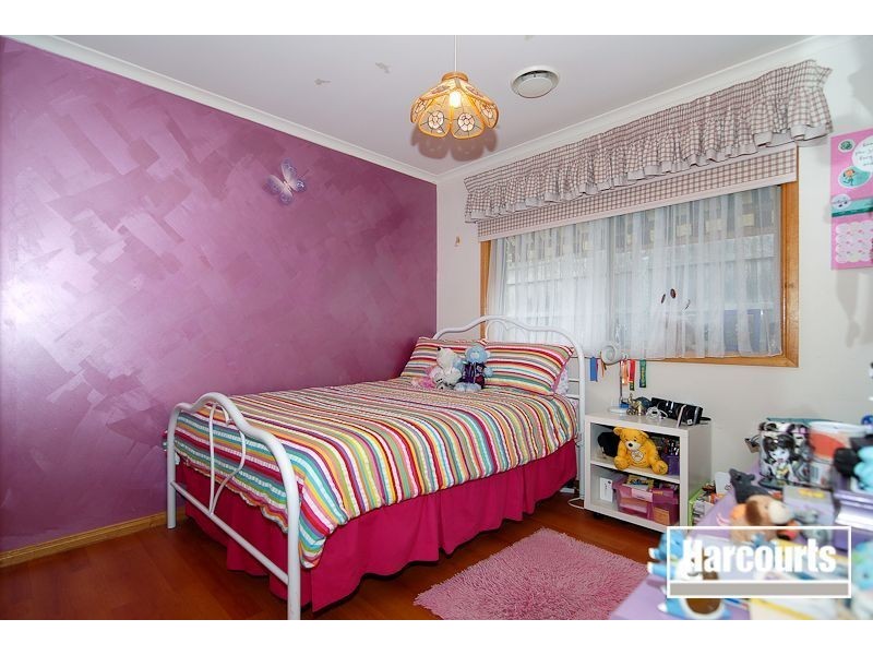 5 Market Court, Skye VIC 3977