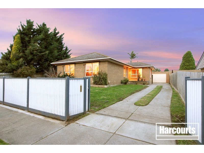 4 Shearwater Drive, Carrum Downs VIC 3201