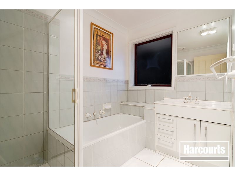 4 Shearwater Drive, Carrum Downs VIC 3201