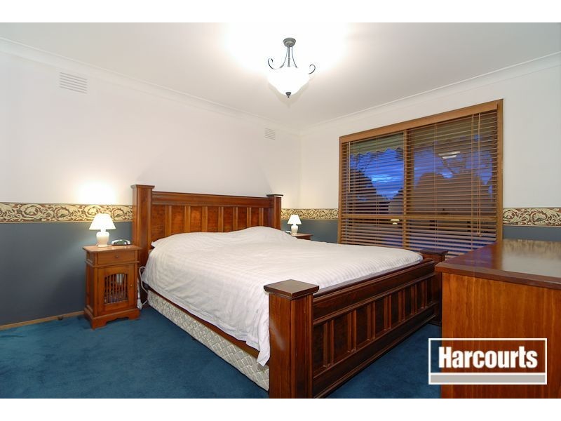 4 Shearwater Drive, Carrum Downs VIC 3201