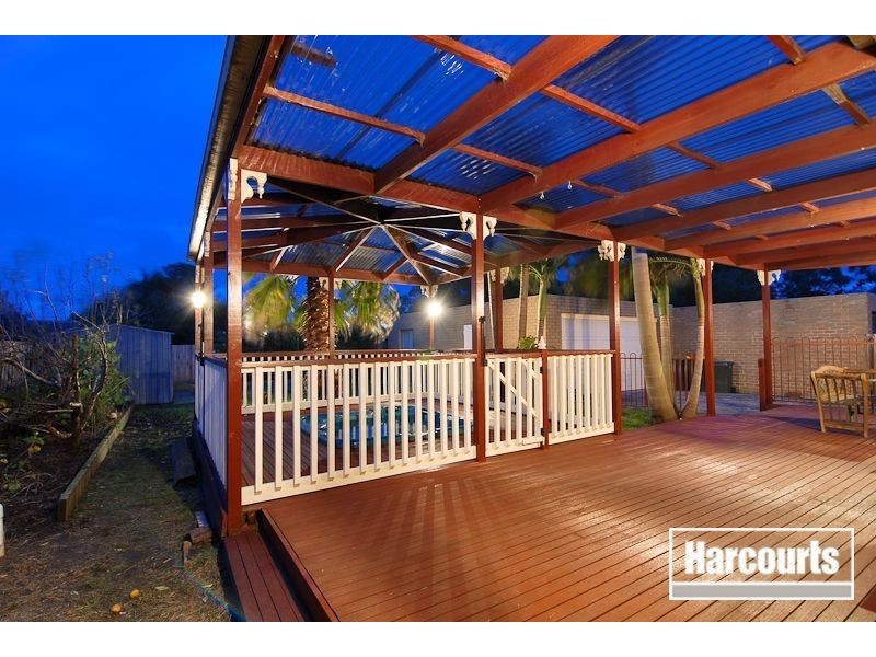 4 Shearwater Drive, Carrum Downs VIC 3201