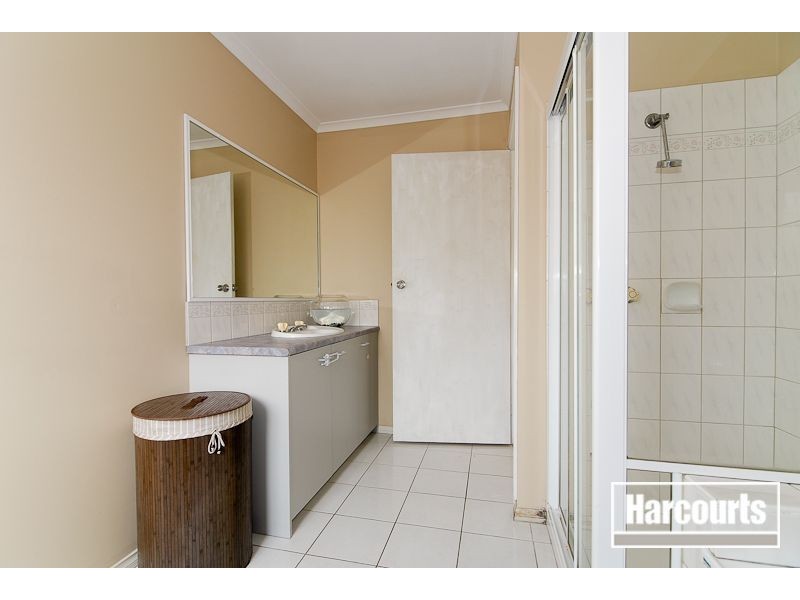 11 Deborah Court, Skye VIC 3977