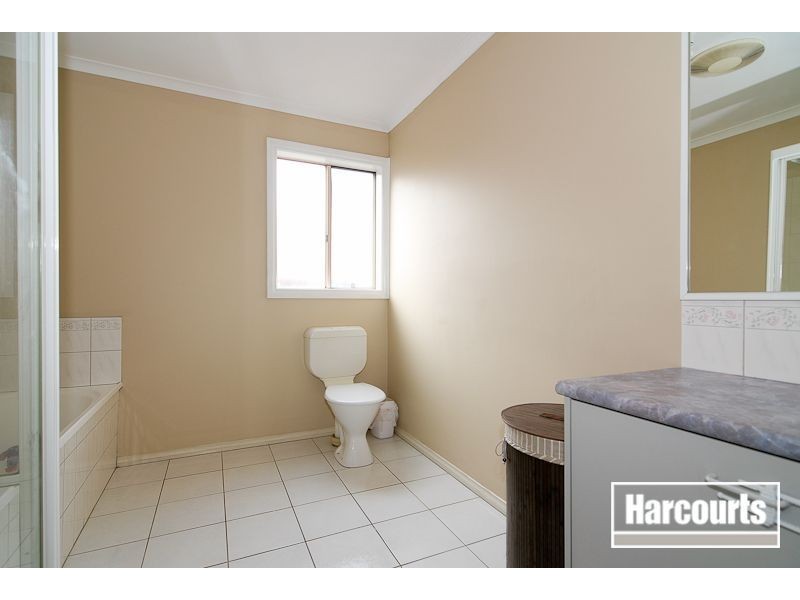 11 Deborah Court, Skye VIC 3977