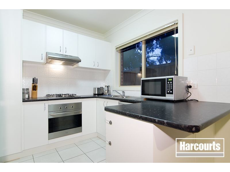 38 Lats Avenue, Carrum Downs VIC 3201