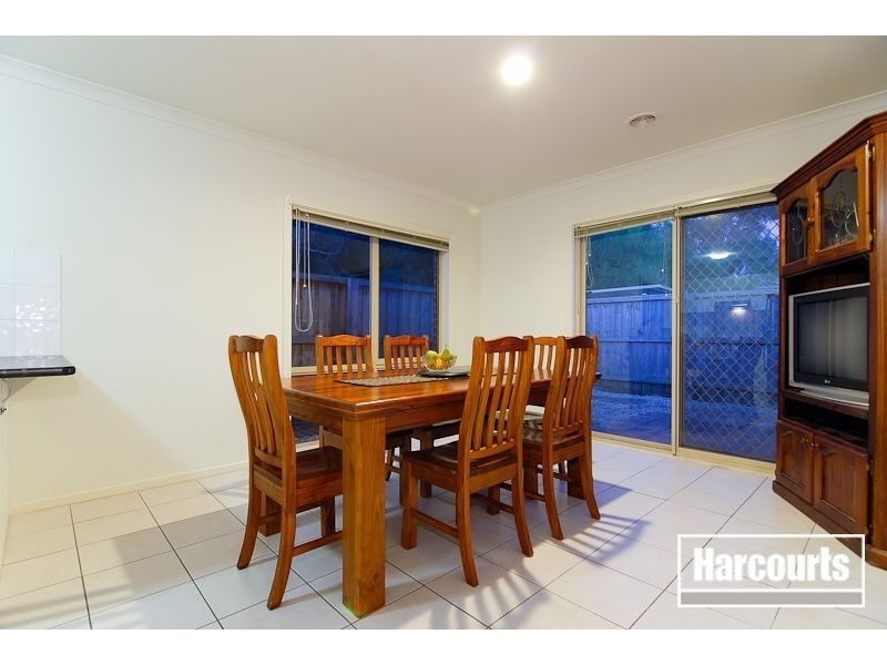 38 Lats Avenue, Carrum Downs VIC 3201