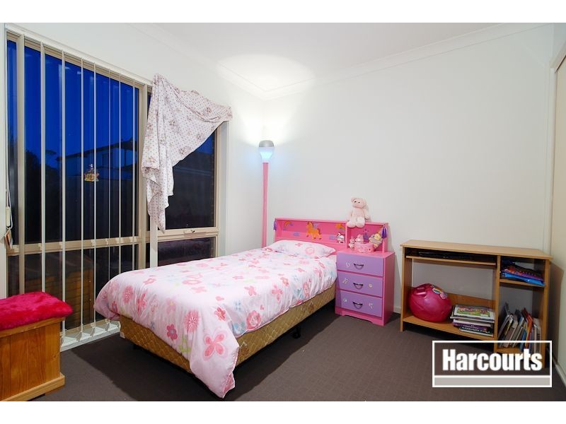 38 Lats Avenue, Carrum Downs VIC 3201