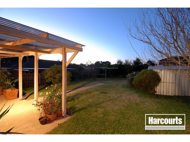 3 Calwell Court, Skye VIC 3977