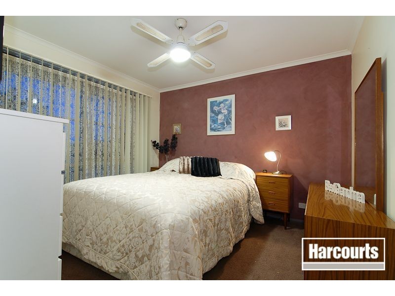 3 Calwell Court, Skye VIC 3977