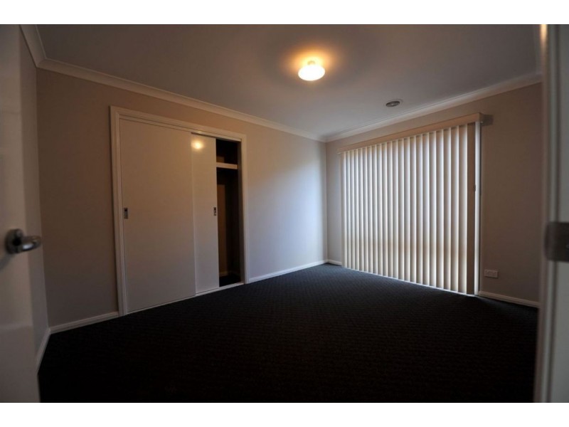 41 Galilee Drive, Sandhurst VIC 3977