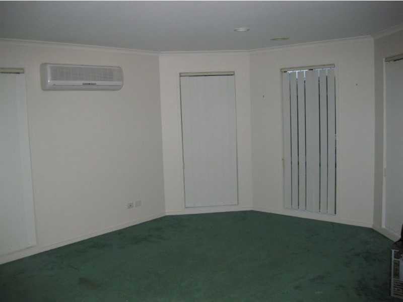 3 Dampier Close, Skye VIC 3977