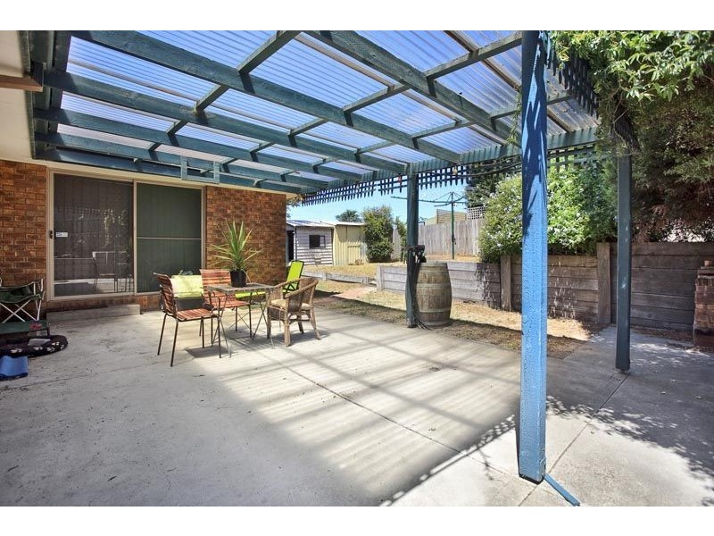 4 Flying Star Walk, Skye VIC 3977