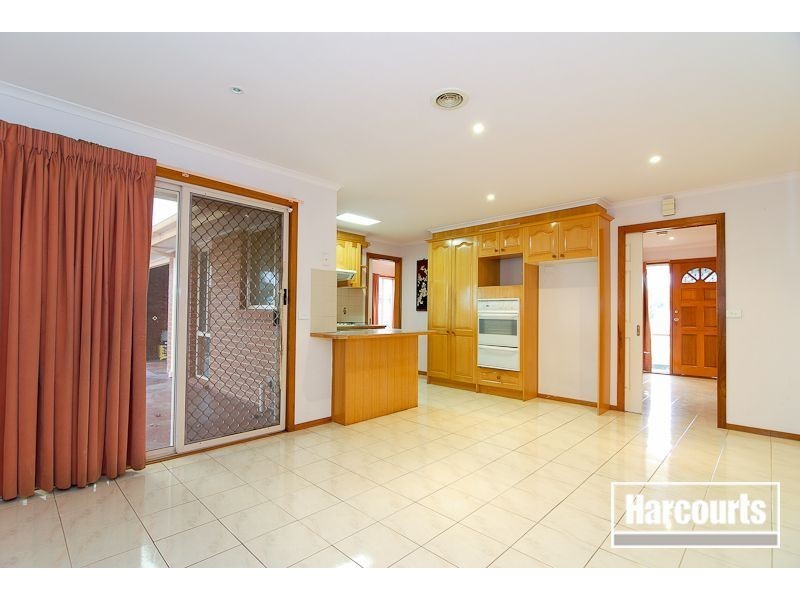 10 Maplewood Court, Carrum Downs VIC 3201