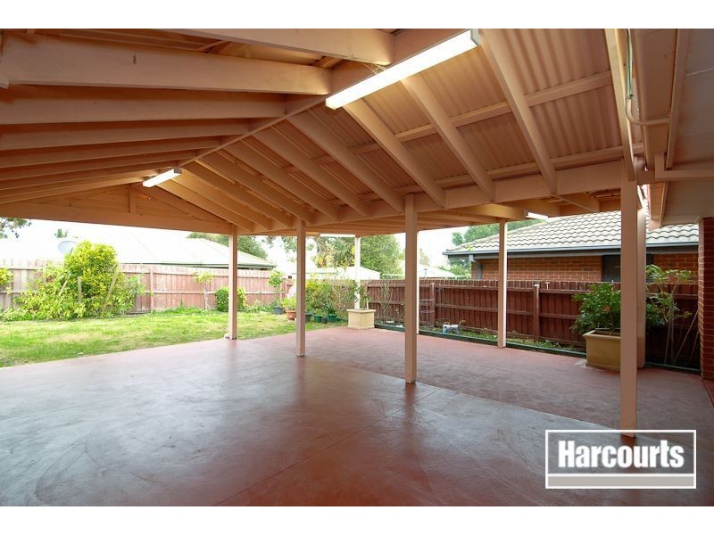 10 Maplewood Court, Carrum Downs VIC 3201