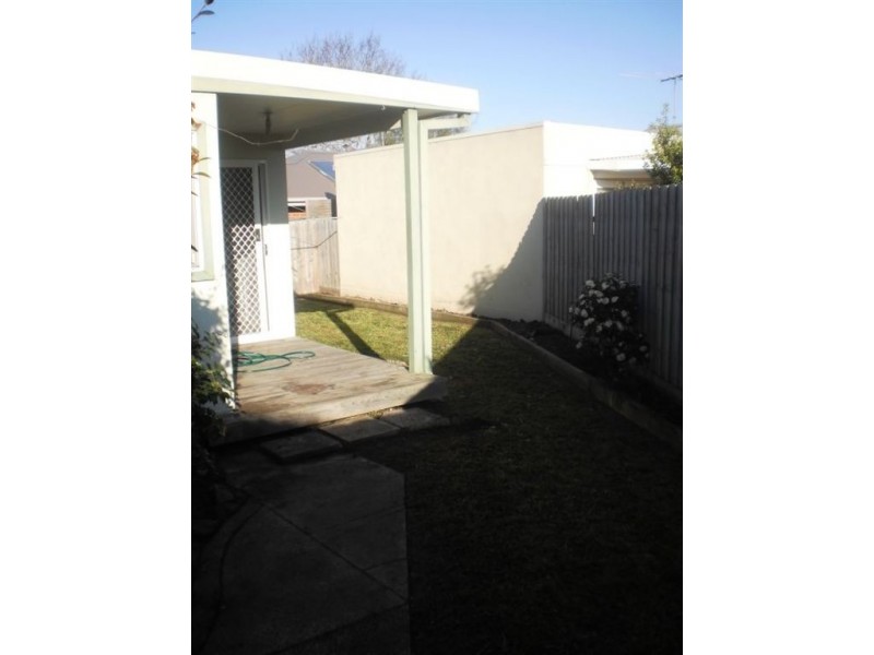 11 Finlay Street, Frankston VIC 3199