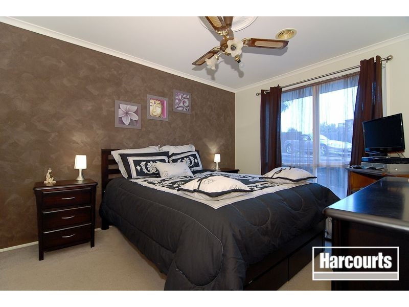 13 Tania Court, Carrum Downs VIC 3201