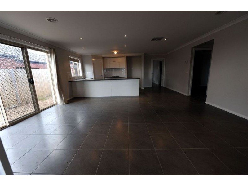 41 Galilee Drive, Sandhurst VIC 3977