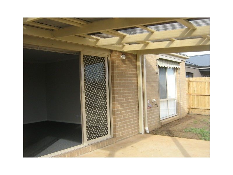 41 Galilee Drive, Sandhurst VIC 3977