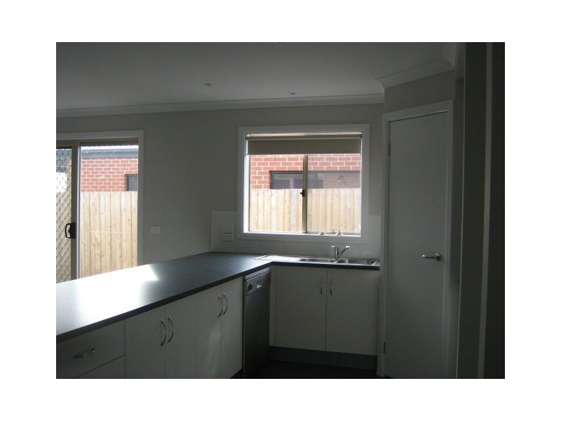 41 Galilee Drive, Sandhurst VIC 3977