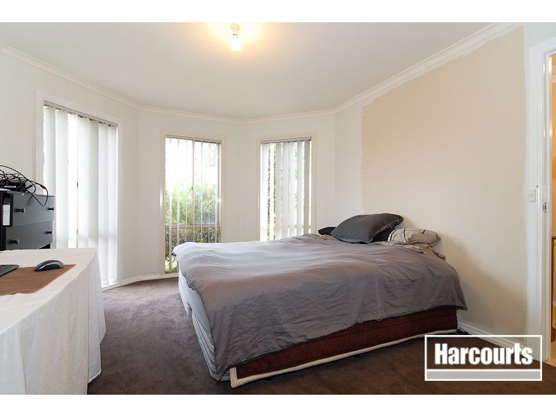 11 Deborah Court, Skye VIC 3977