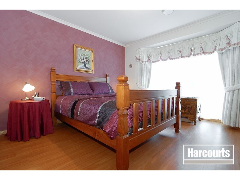 5 Market Court, Skye VIC 3977