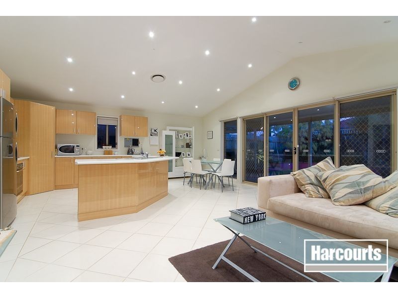 2 Nimman Mews, Skye VIC 3977