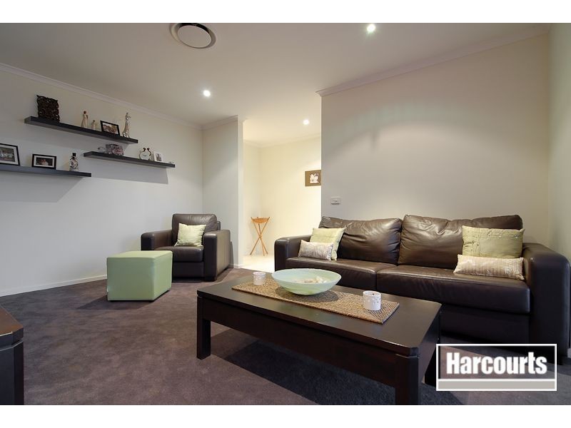 2 Nimman Mews, Skye VIC 3977