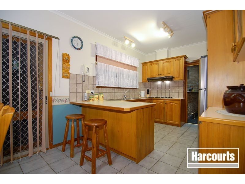 43 Luscombe Avenue, Carrum Downs VIC 3201