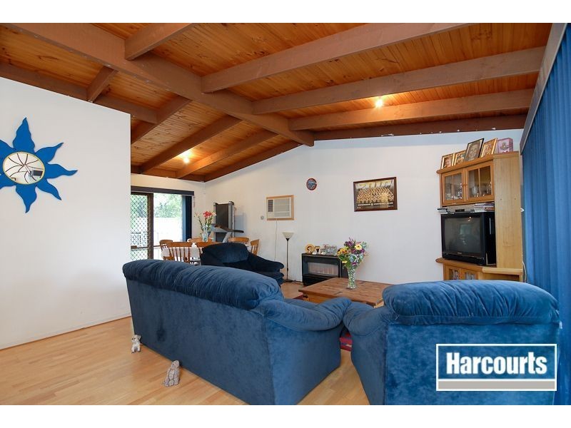 14 Heatherleigh Court, Carrum Downs VIC 3201
