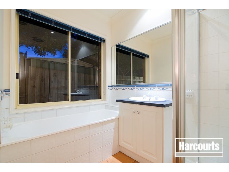 28 Victory Way, Carrum Downs VIC 3201
