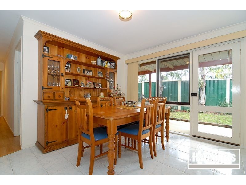 10 Goldfinch Court, Carrum Downs VIC 3201