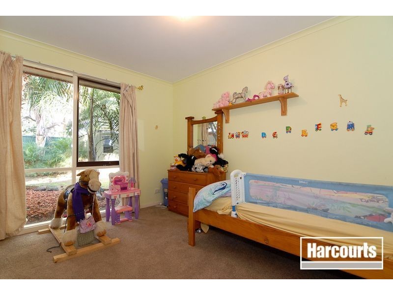 10 Goldfinch Court, Carrum Downs VIC 3201