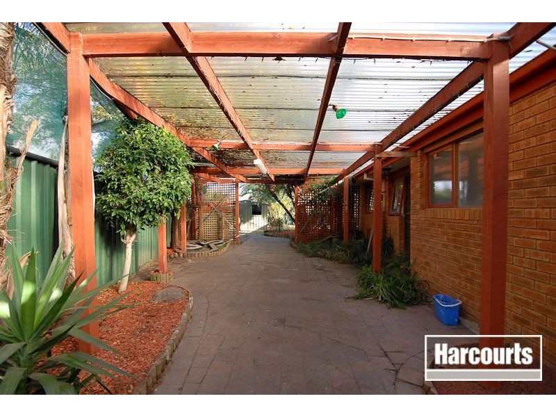 10 Goldfinch Court, Carrum Downs VIC 3201