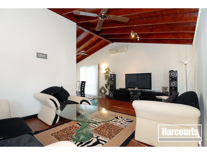 2 Juliana Drive, Carrum Downs VIC 3201