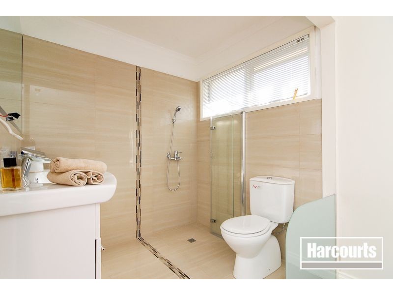 2 Juliana Drive, Carrum Downs VIC 3201