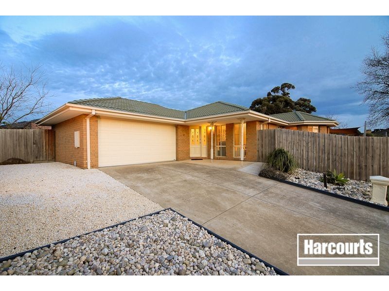 14 Windella Grove, Skye VIC 3977
