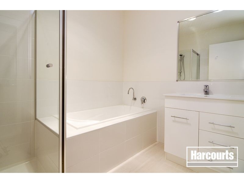 6/54 McCormicks Rd, Skye VIC 3977