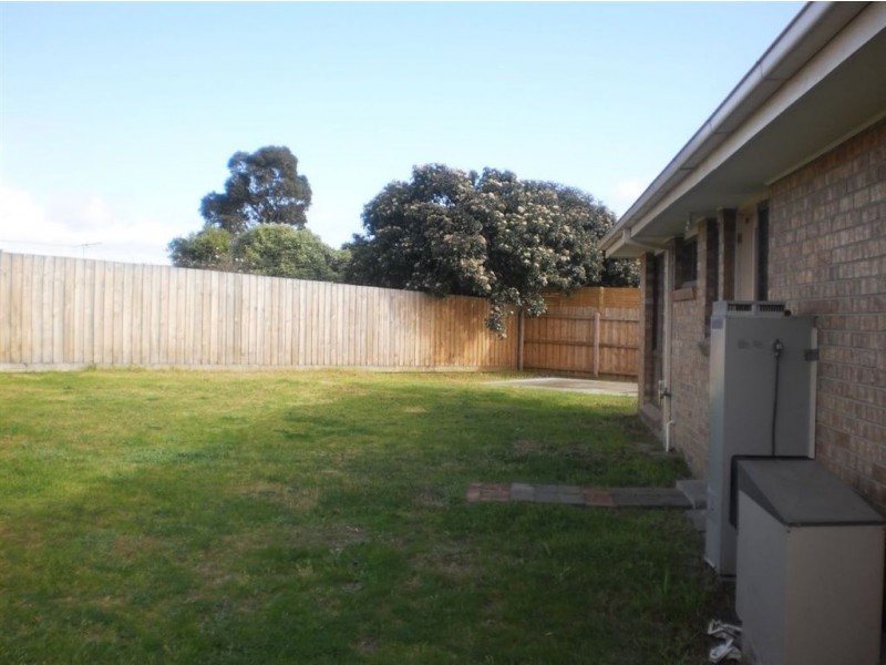 16 Tremaine Court, Carrum Downs VIC 3201