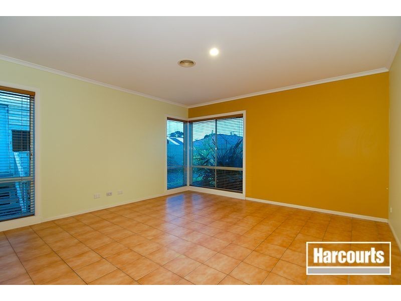 4 Mulga Place, Carrum Downs VIC 3201