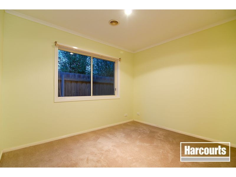 4 Mulga Place, Carrum Downs VIC 3201